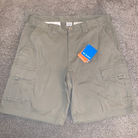 Columbia Shorts - Picture 1 of 4